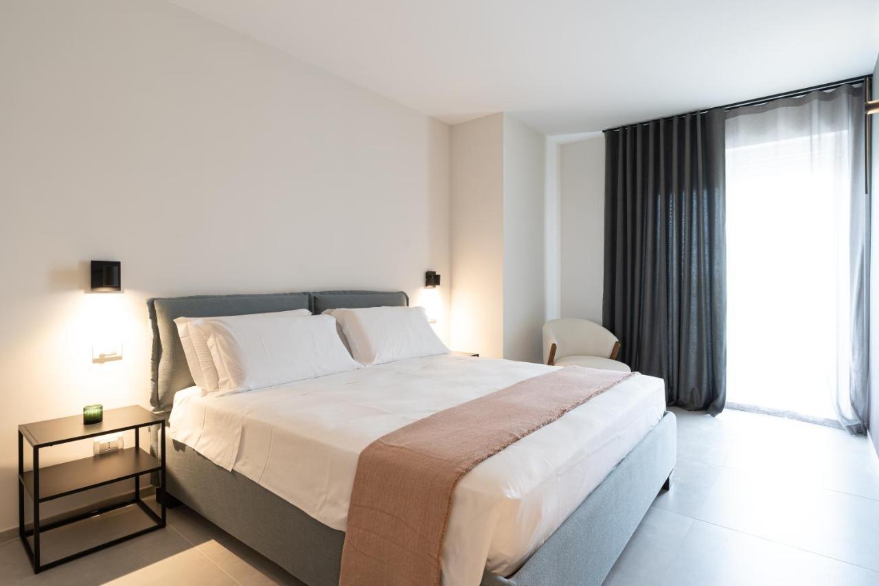 Morus Urban Suites โปลีญาโนอามาเร ภายนอก รูปภาพ