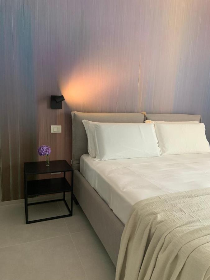 Morus Urban Suites โปลีญาโนอามาเร ภายนอก รูปภาพ