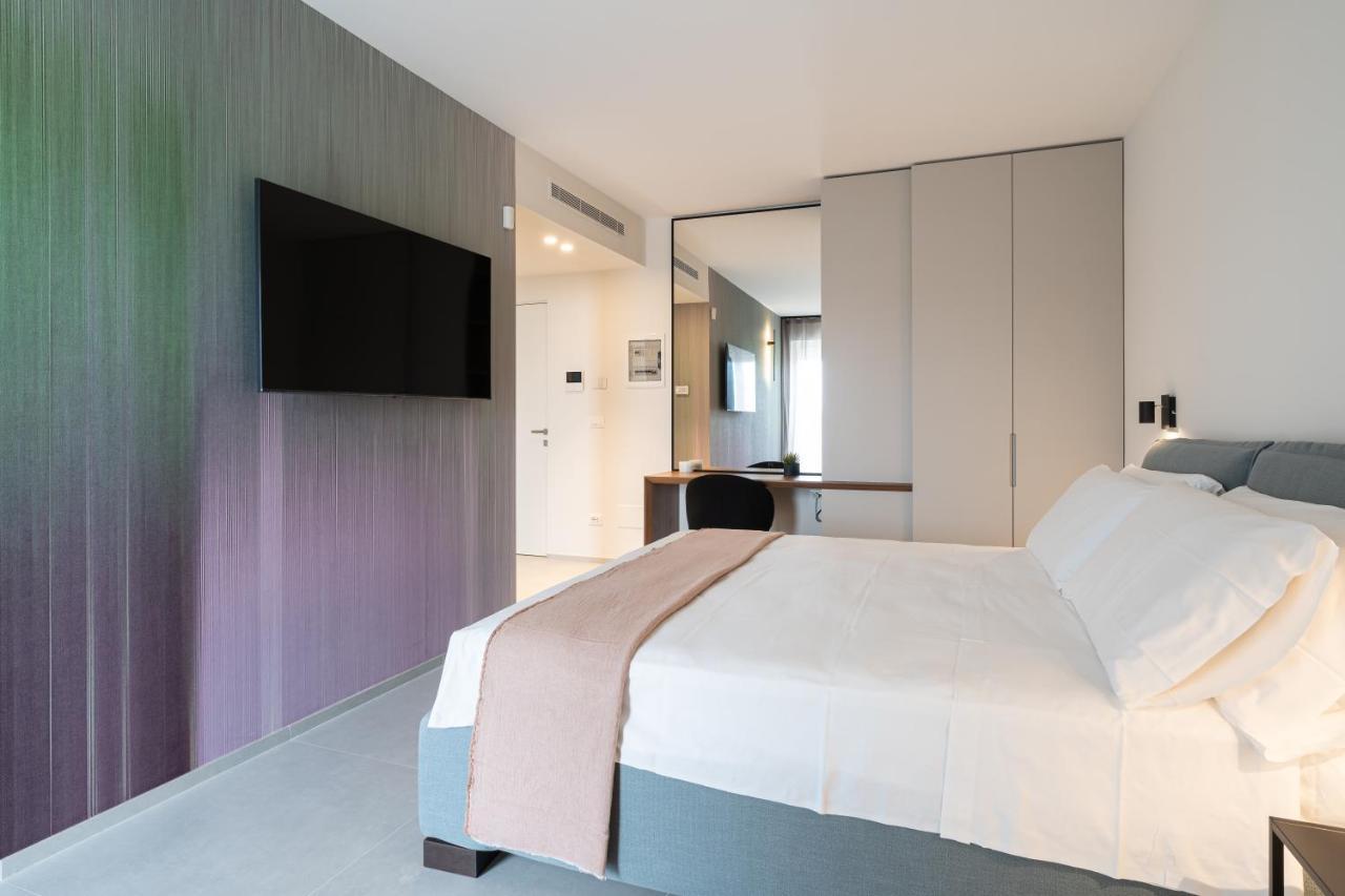 Morus Urban Suites โปลีญาโนอามาเร ภายนอก รูปภาพ